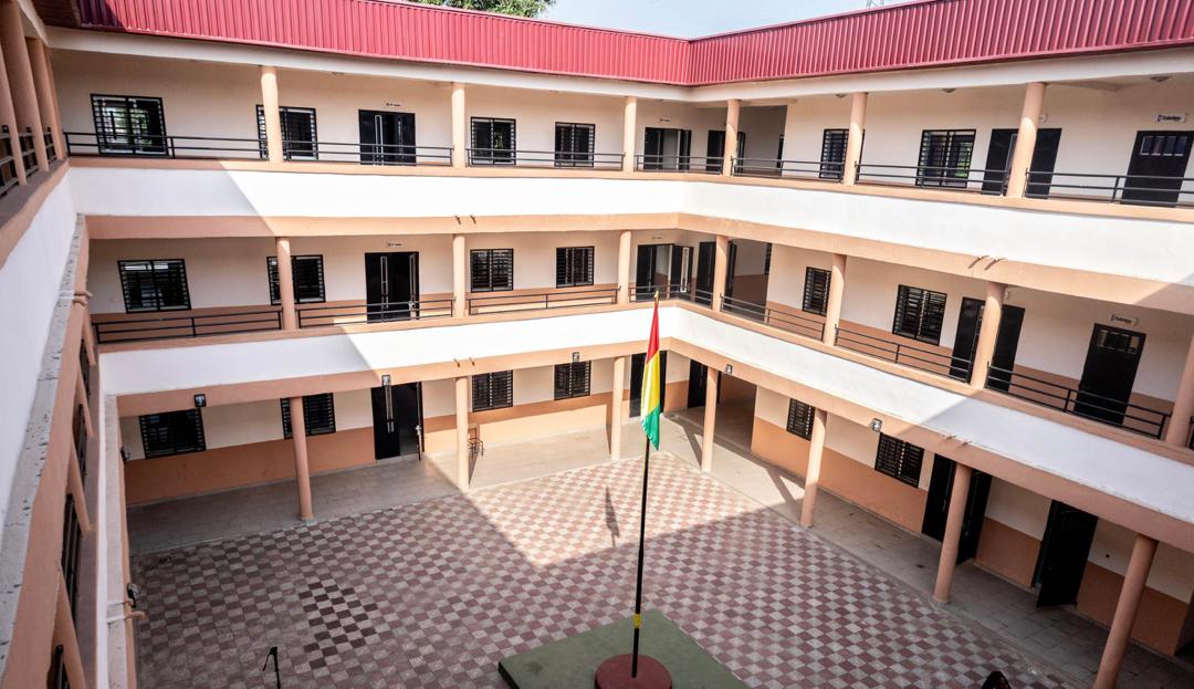 Rénovation de l'école primaire de Coronthie